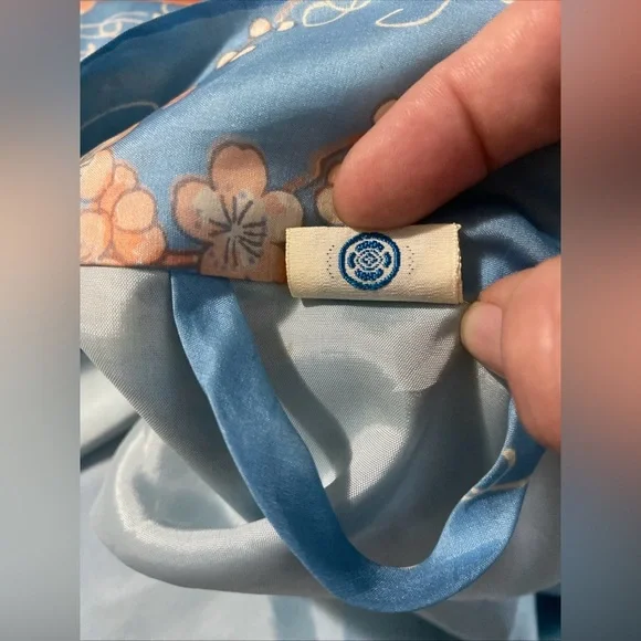 Vintage Kamon Kimono Japan 100% silk - Picture 11 of 11